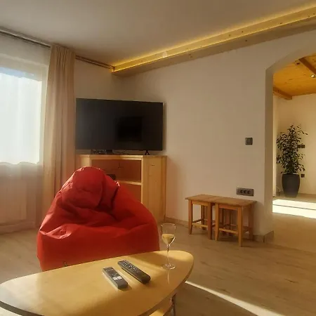 House Rojer Lägenhet