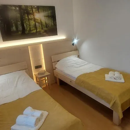 Lägenhet House Rojer
